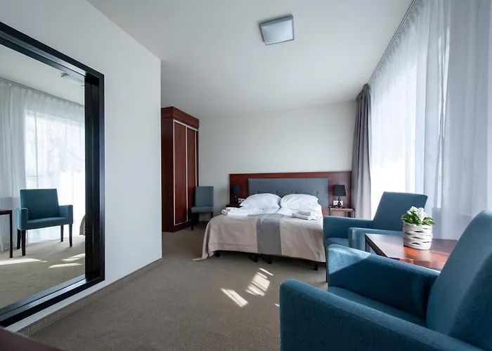 Przy Latarni Ośrodek wypoczynkowy *