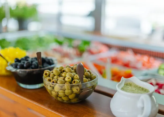 Przy Latarni Ośrodek wypoczynkowy *